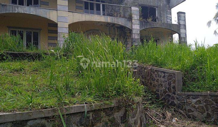 Villa dijual  2