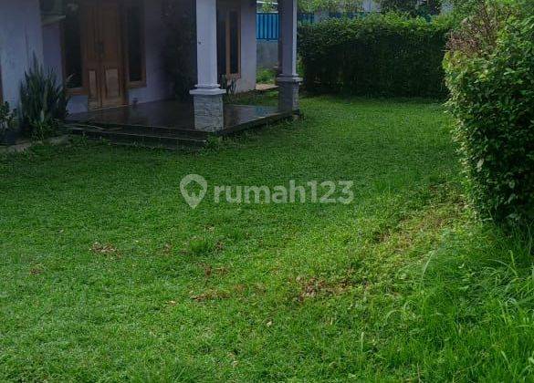 Villa dijual  1