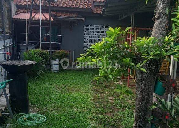 Villa dijual  2