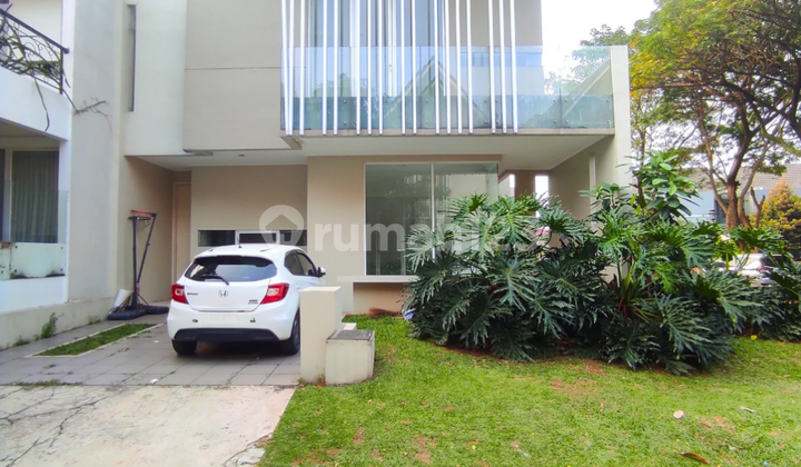 Rumah Hook Bagus Minimalis Di Discovery Bintaro Jaya