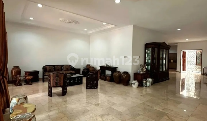 Rumah Murah Dibawah NJOP 2 Lantai Luas 250 di Pondok Indah