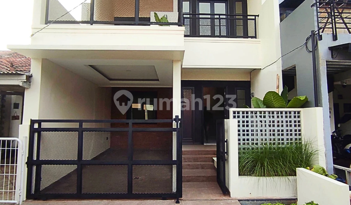 Nice Minimalist 2-Story House Ready to Occupy in Graha Bintaro Nice Minimalist 2-Story House Ready to Occupy in Graha Bintaro