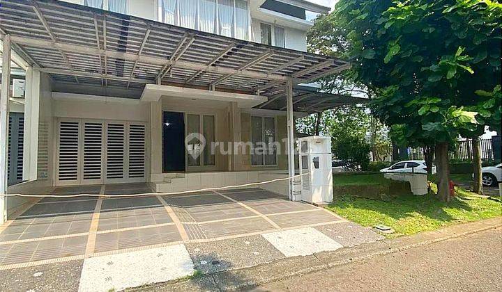 Rumah Bagus 2 Lantai Hook Utara SHM di Discovery Bintaro 1