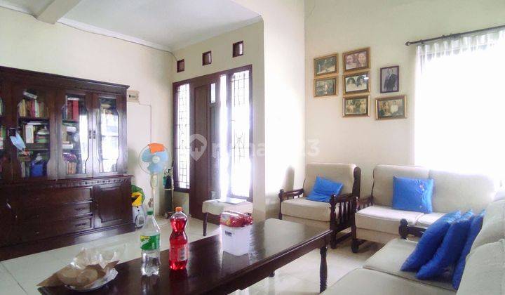 Rumah Bagus 2 Lantai SHM Di Sektor 9 Bintaro  1