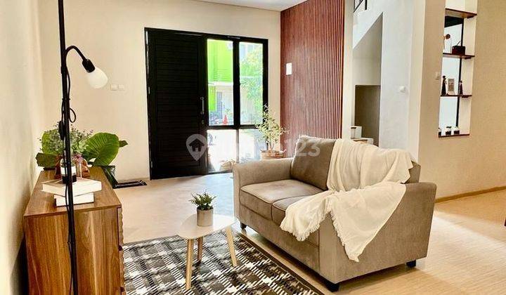 Rumah Minimalis 2 Lantai SHM Selatan Di BSD City  2