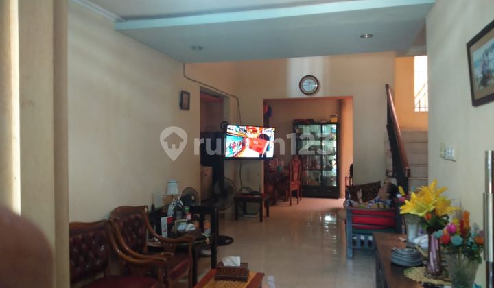 Rumah 2 Lantai Nyaman Asri Di Valencia Graha Raya Bintaro Rumah 2 Lantai Nyaman Asri Di Valencia Graha Raya Bintaro
