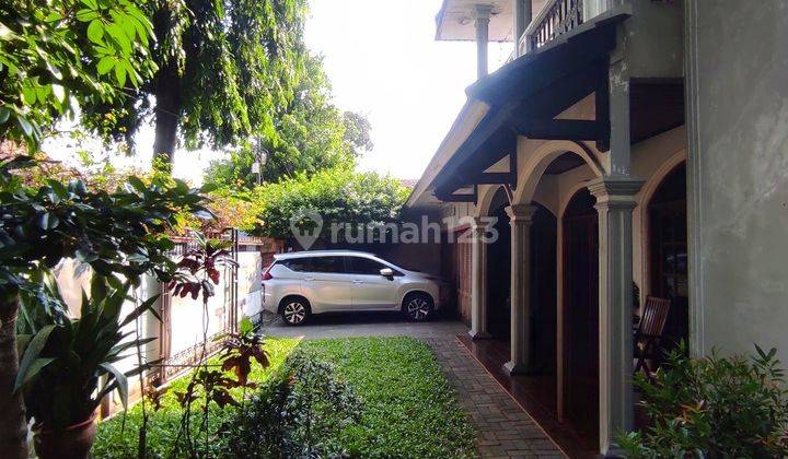 Rumah Luas 2 Lantai Strategis SHM Di Petukangan Jakarta Selatan  2