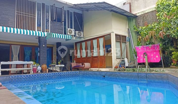 Beautiful 2-Story Spacious House in Sector 3 Bintaro Jaya