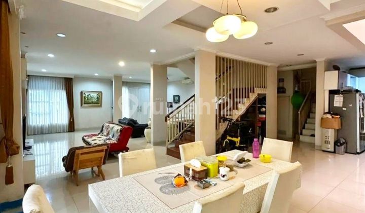 Affordable Spacious Minimalist House with SHM in Sector 5 Bintaro 2