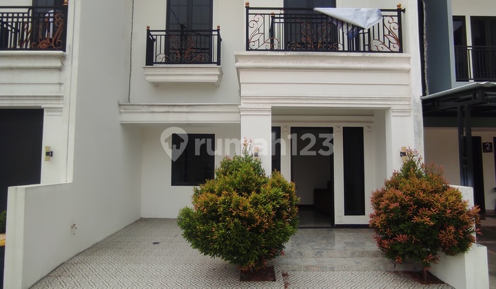 Rumah Cluster Bagus Modern Classic Siap Huni Di Ciledug Rumah Cluster Bagus Modern Classic Siap Huni Di Ciledug