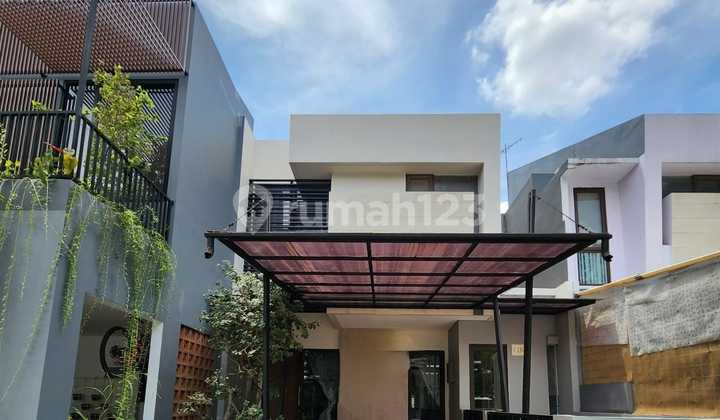 Rumah Bagus Minimalis 2 Lantai Di Eminent Bsd City