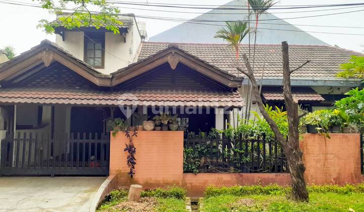 Rumah Lama Terawat di Sektor 1 Bintaro Jakarta Selatan Rumah Lama Terawat di Sektor 1 Bintaro Jakarta Selatan