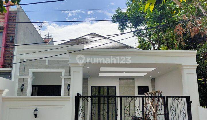 Rumah Mewah American Classic Siap Huni Di Griya Loka Bsd 1