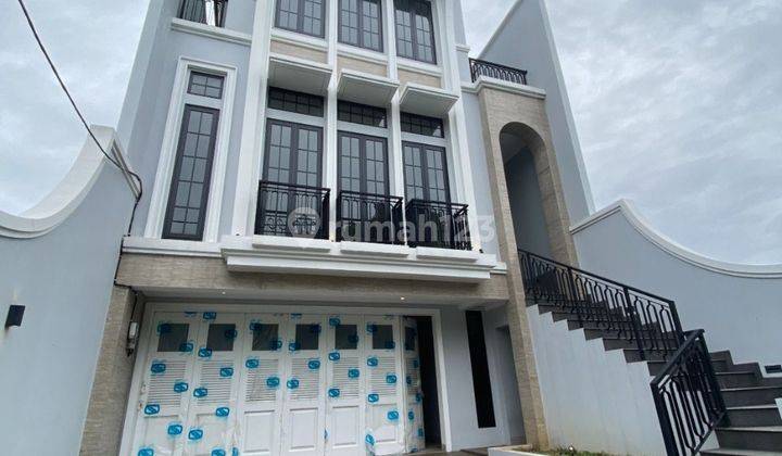 Rumah Bagus Minimalis 3 Lantai Shm Di Area Kemang 1