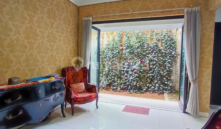 Rumah Bagus 2 Lantai SHM di Melia Graha Raya Rumah Bagus 2 Lantai SHM di Melia Graha Raya