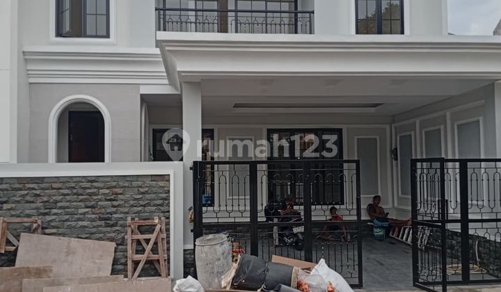 Rumah Bagus American Classic 2 Lantai Di Griya Loka Bsd 2