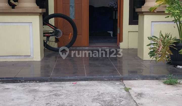 Rumah 2 Lantai Nyaman Asri di Graha Raya Bintaro 2