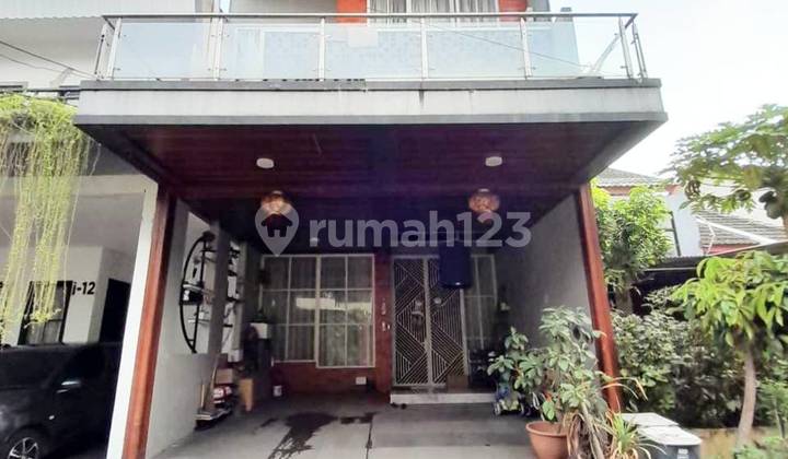 Rumah Bagus Minimalis 2 Lantai di Graha Raya Bintaro Rumah Bagus Minimalis 2 Lantai di Graha Raya Bintaro