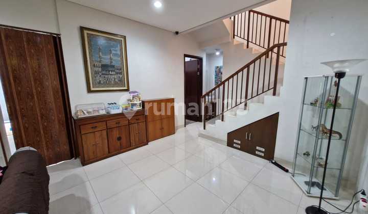 Rumah Bagus Minimalis 2 Lantai Di The Eminent Bsd City 2