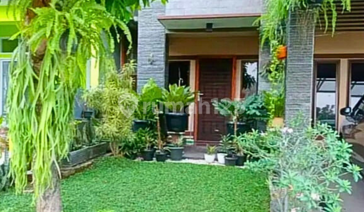 Rumah Bagus 3 Lantai Shm Di Graha Raya Bintaro  2