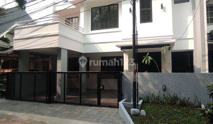 Rumah Bagus Minimalis 2 Lantai Shm Di Sektor 6 Bintaro  2