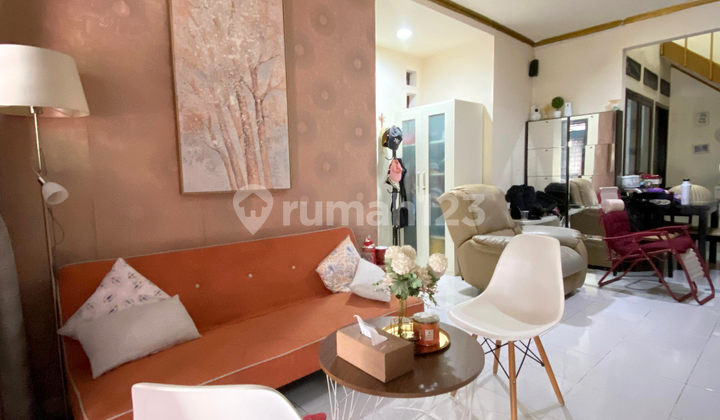 Good Strategic House with SHM in Rajawali Sector 9 Bintaro Jaya Good Strategic House with SHM in Rajawali Sector 9 Bintaro Jaya