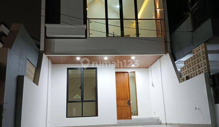 Rumah Bagus Minimalis 2 Lantai Shm Di Graha Raya Bintaro  1