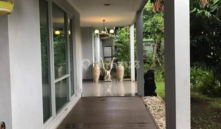 Rumah Bagus Luas 2 Lantai Kolam Renang Shm Di Lebak Bulis 2