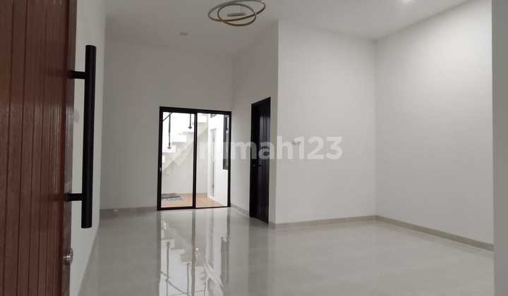 Rumah 2 Lantai Dekat Stasiun Sudimara di Bukit Nusa Indah 2