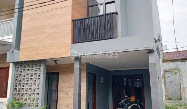 Rumah Bagus Minimalis 2 Lantai Shm Di Graha Raya Bintaro  1