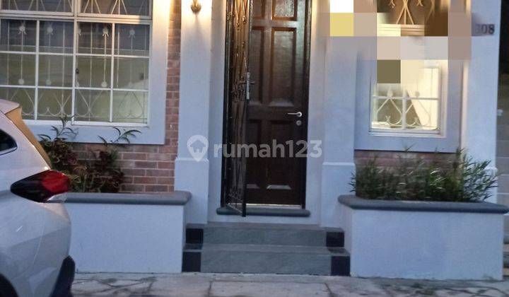 Dijual Town House Lippo Karawaci Lingkungan Aman Dan Nyaman 1