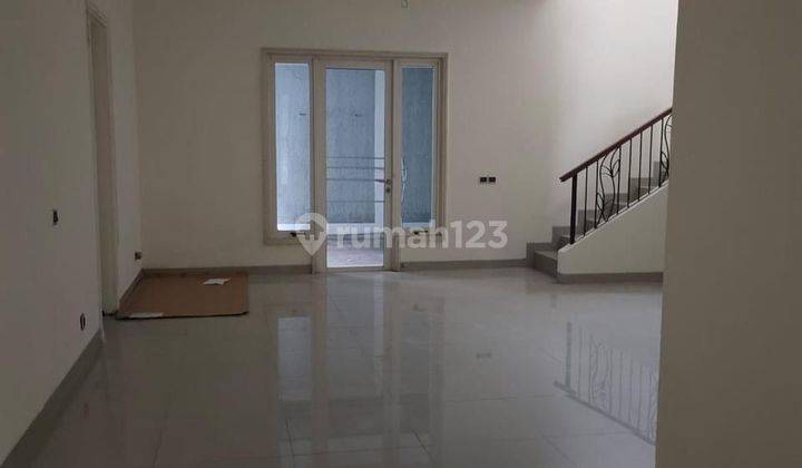 Dijual Rumah Baru 4 Lantai  Permata Buana  1