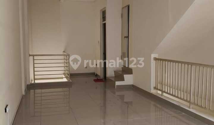 Disewa Ruko 2 Lantai Green Lake City Disewa Ruko 2 Lantai Green Lake City