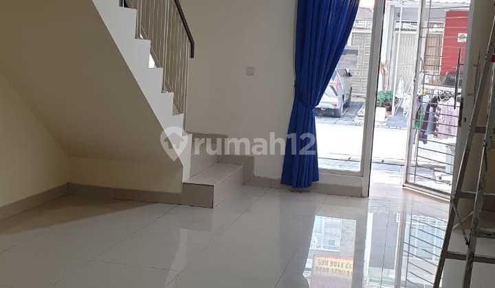 Disewa Rumah Green Lake City