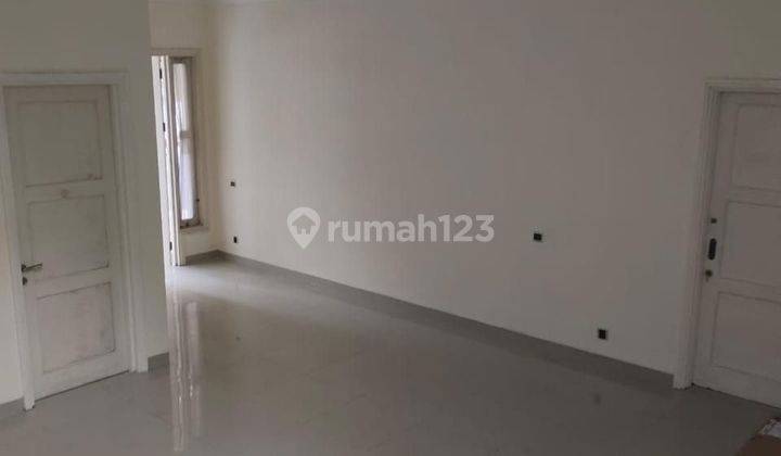 Dijual Rumah Baru 4 Lantai  Permata Buana  2