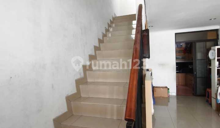 Dijual Rumah Green Lake City 2