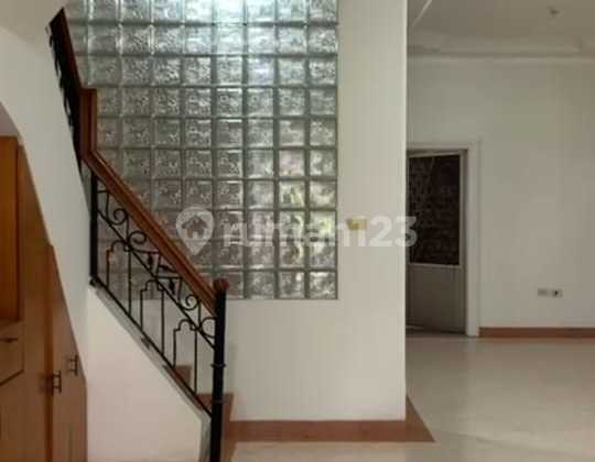Dijual Rumah Taman Surya 5 Jakarta Barat Dijual Rumah Taman Surya 5 Jakarta Barat