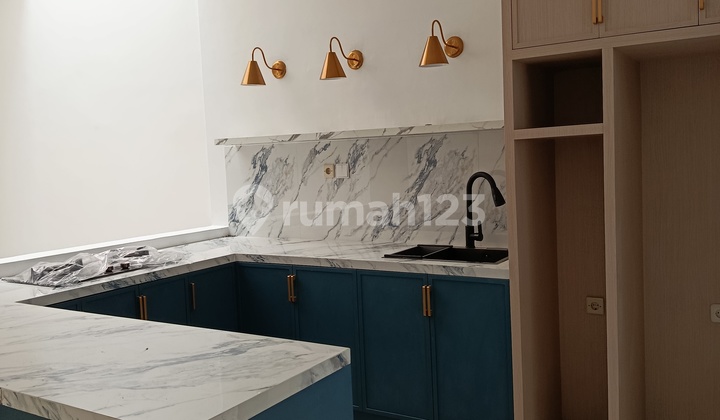 For Sale New House Metland Puri