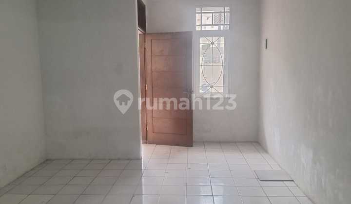 Dijual Rumah Palem Lestari Kalideres
