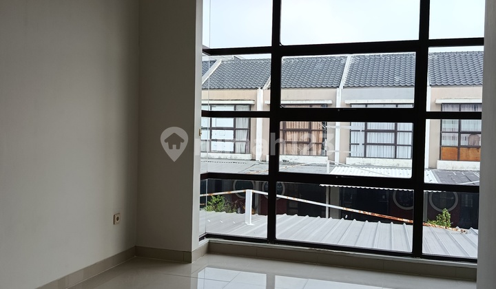 Disewa Rumah Green Lake City 2