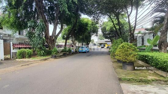  Rumah di Kemang, Jakarta Selatan 2