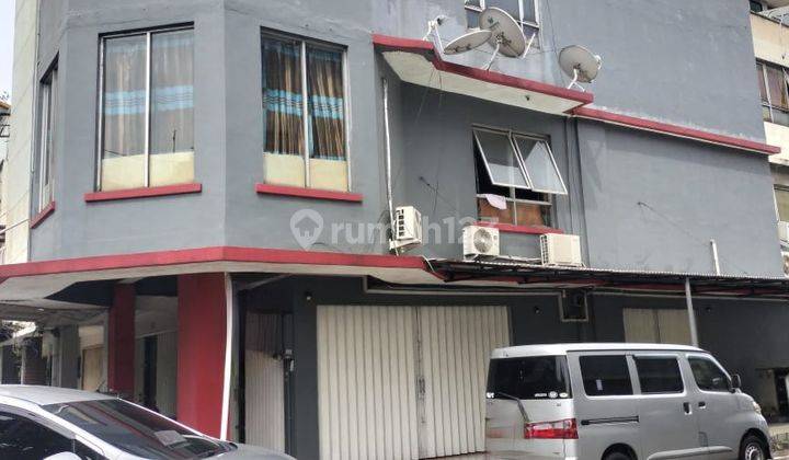 Di Jual Ruko Hook di Komplek Mitra Matraman 1
