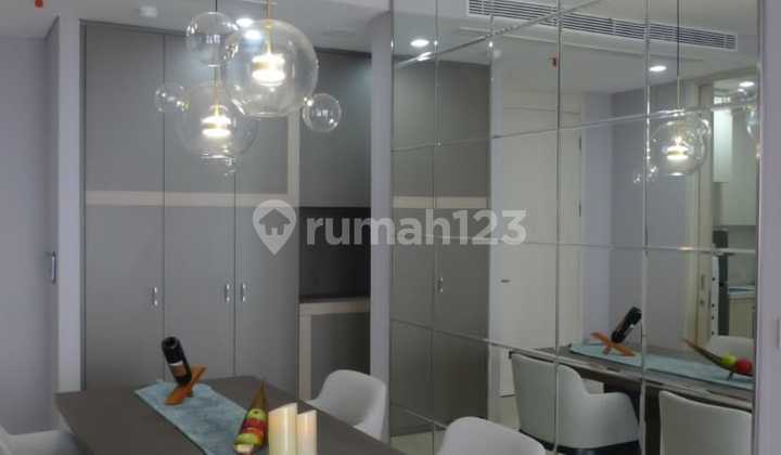 Apartemen Izarra Fully Furnished di TB Simatupang 2