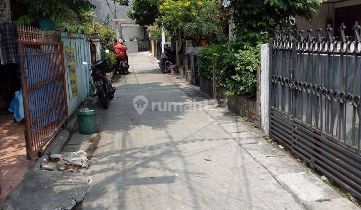 Rumah hitung tanah jalan 1 mobil di Jalan Genda BCS Kelapa Gading 2