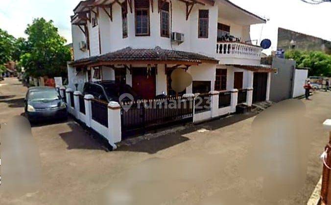 Rumah hook siap huni di Jatiwaringin 1