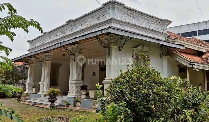 Rumah Antik di  Pusat Kota Tegal Jawa Tengah 1