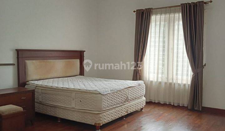 Rumah Megah semi furnished di Pesanggarahan Jakarta Selatan 2