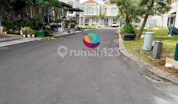 Ready-to-Occupy House in Jakarta Garden City Cluster La Seine 2