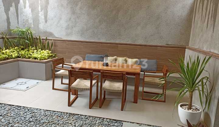 DI JUAL RUMAH PRIVATE CLUSTER MEWAH DI JAKARTA BARAT 8
