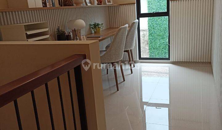 DI JUAL RUMAH PRIVATE CLUSTER MEWAH DI JAKARTA BARAT 10